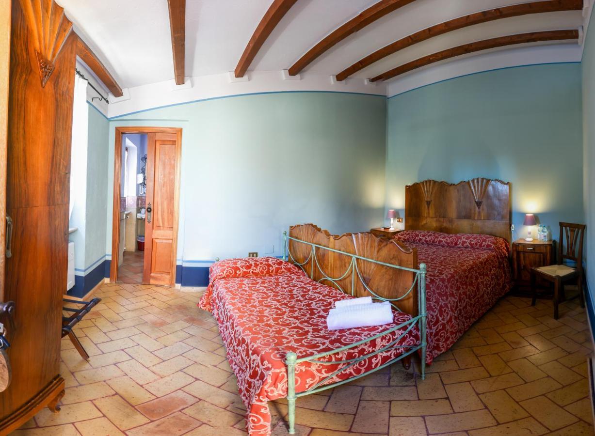 Albergo Diffuso Borgo Montemaggiore Montemaggiore al Metauro Kültér fotó