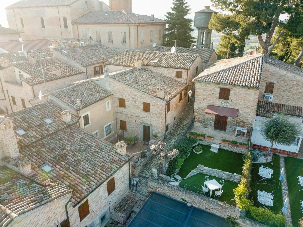 Albergo Diffuso Borgo Montemaggiore Montemaggiore al Metauro Kültér fotó